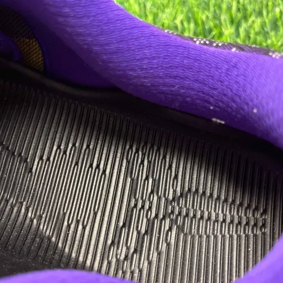 Nike Kobe Mamba Instinct Fierce Purple Yellow Lakers