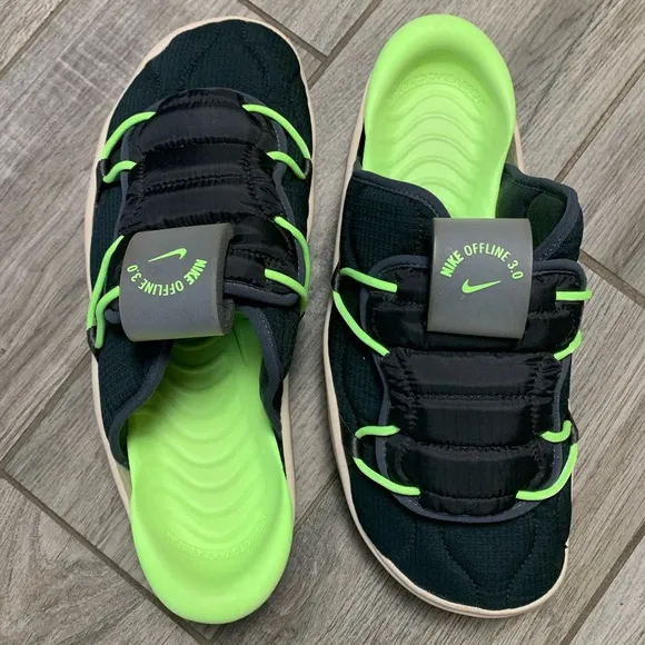 Nike Offline 3.0 💚🖤 Slides