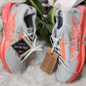 Nike Running Pegasus Trail 5 GORE-TEX Women sneakers size10.5 New