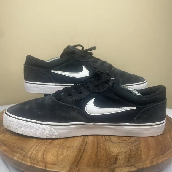 Nike SB Chron 2 Mens Black And White Size 13 Low Top Canvas Shoes