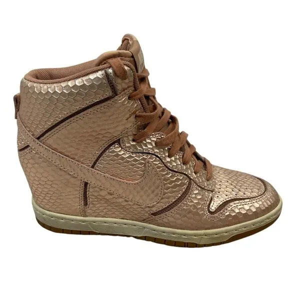 Nike Sky Hi Dunk Wedge High Top Sneakers Lace Up Snake Metallic Rose Gold Size 6