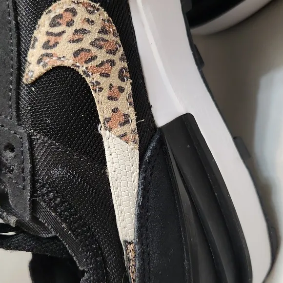 Nike Waffle One SE Black Leopard Print Sneakers (w size 8.5)