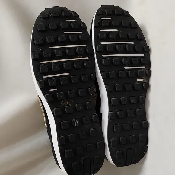 Nike Waffle One SE Black Leopard Print Sneakers (w size 8.5)