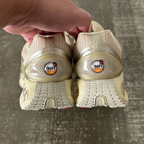 NIKE Women’s Air Max DN Light Khaki and Gold Sneaker