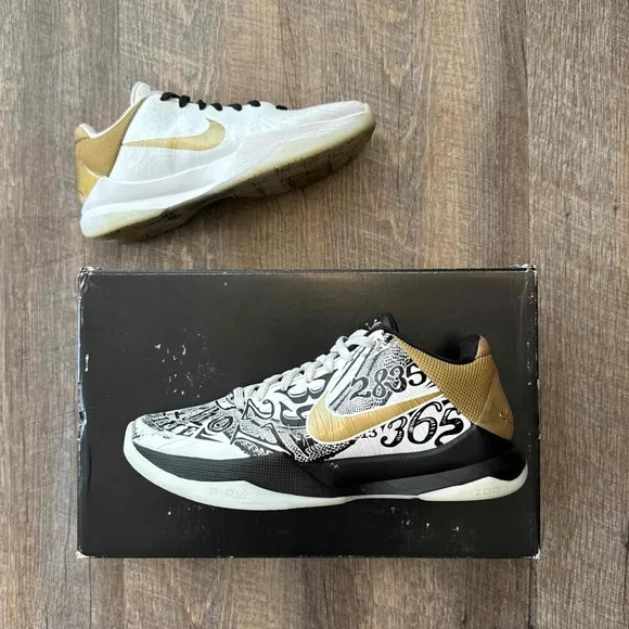 Nike Zoom Kobe 5 V Protro Big Stage Parade White Gold Black