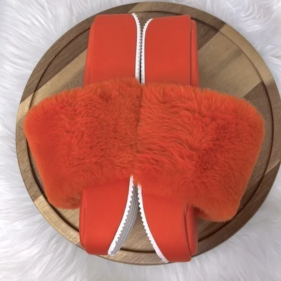 NINE WEST l Fuzzy Orange Platform Slider Sandals New! Size 8