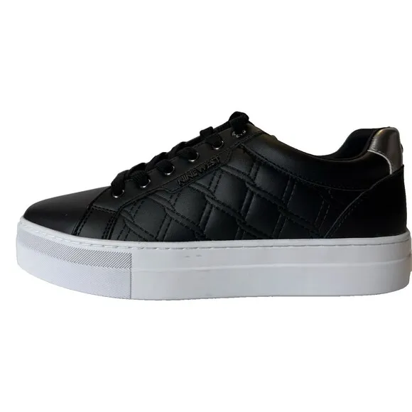 Nine West Women's Size 11M Black Grisa Lace up Fashion Sneakers Shoes