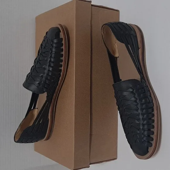 Nisolo Black Leather Huarache Loafers Size 11 Sleek Slip-On Design New In Box