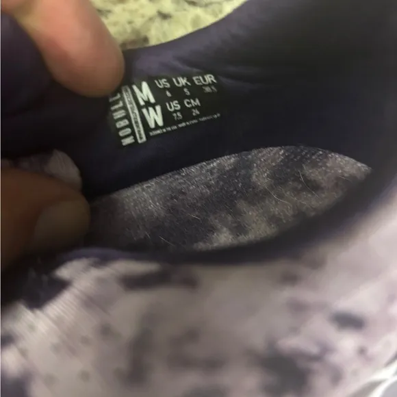 No Bull wisteria tie-dye ripstop runner Size 7.5