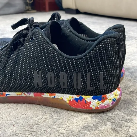 Nobull Outwork Black Daisy Sneakers Gym Training Womens 13 Mens 11.5