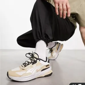 NWB Puma Extent Nitro Concrete Jungle sneakers in beige with black detail US 10