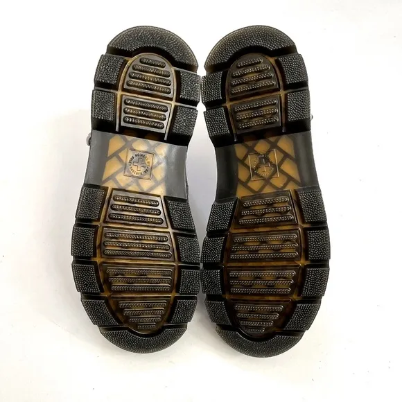NWOB $140 Original DR. MARTENS Combs Tech Quilted Padded Boots Size 10M 11L Grey