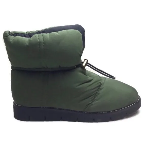 NWOB J Crew Elsa Quilted Puffed Toggle PrimaLoft Green Winter Boots Size 8