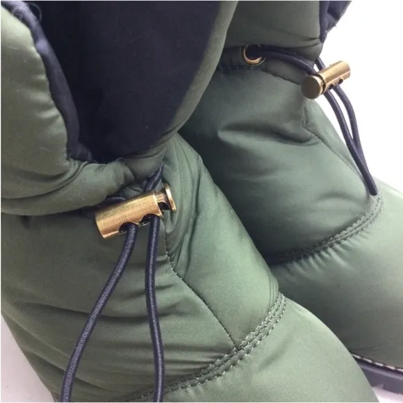 NWOB J Crew Elsa Quilted Puffed Toggle PrimaLoft Green Winter Boots Size 8