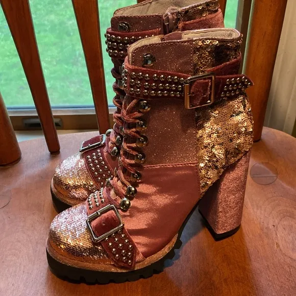 NWOB Jeffrey Campbell Lilith 2 Block Heel Boots Pink Patchwork Women's Size 6.5