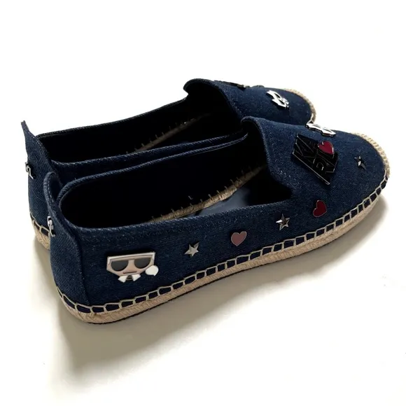 NWOB KARL LAGERFELD Malvie Denim Embellished Espadrilles Enamel Pins Size 9.5