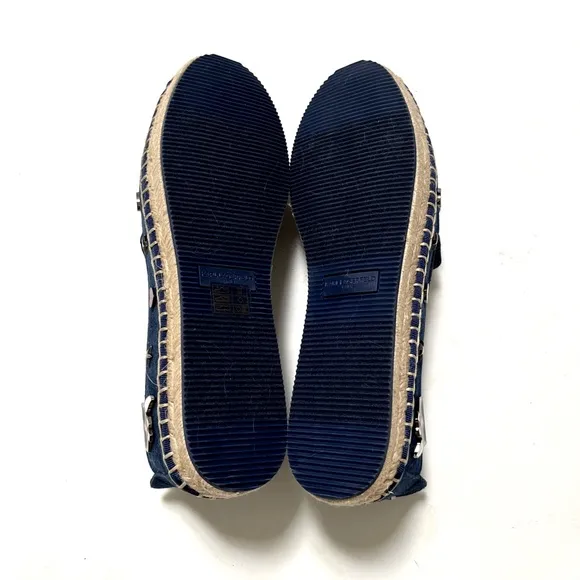 NWOB KARL LAGERFELD Malvie Denim Embellished Espadrilles Enamel Pins Size 9.5