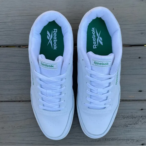 NWOB Reebok Club white green Sneakers Size 12