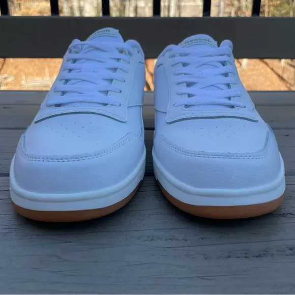 NWOB Reebok Club white green Sneakers Size 12