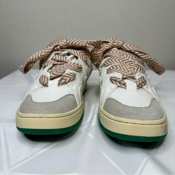 NWOB Steve Madden Women's Roaring Fashion  White/Green  Sneakers Size 9M