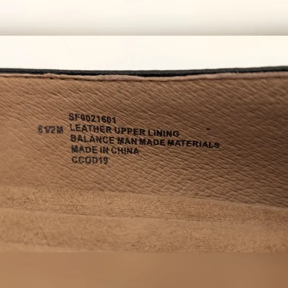NWOT Sofft Maretto Black Leather Ballet Flats Comfy Slip-On Women Size 8.5 M
