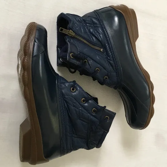 NWOT SPERRY Saltwater Quilted Top Duck Rain Boots Blue Size 9…