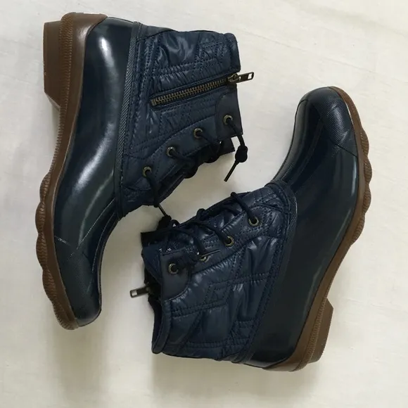 NWOT SPERRY Saltwater Quilted Top Duck Rain Boots Blue Size 9…