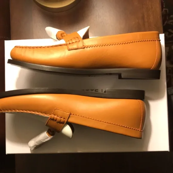 NWT Lafayette 148 ladies loafers.