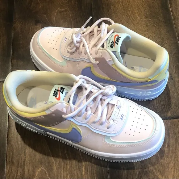 NWT Nike Air Force 1 sneakers