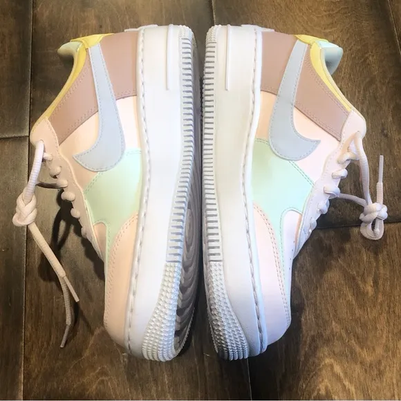 NWT Nike Air Force 1 sneakers