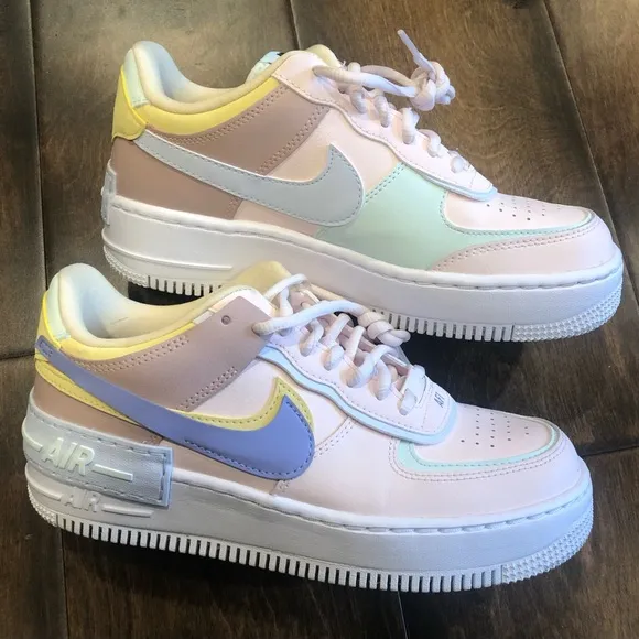 NWT Nike Air Force 1 sneakers
