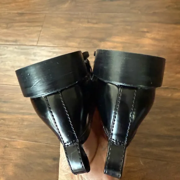 NWT Sam Edelman Black Christy Loafers with Gold and Silver Accent-Size 8