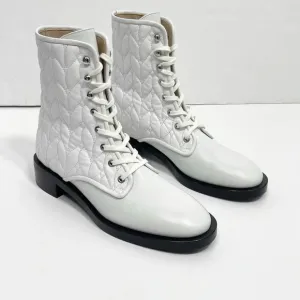 NWT Stuart Weitzman Tyler Quilted Lace Up Bootie Size 8