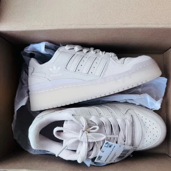 NWT Women's Adidas Forum Bold Sneakers - 5.5