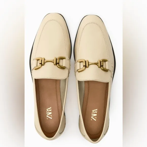 NWT. Zara Cream Soft Leather Loafers with Metal Buckle. Size 10.