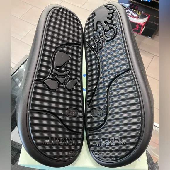 OFF-WHITE Meteor Rubber Slides Black (FW22)