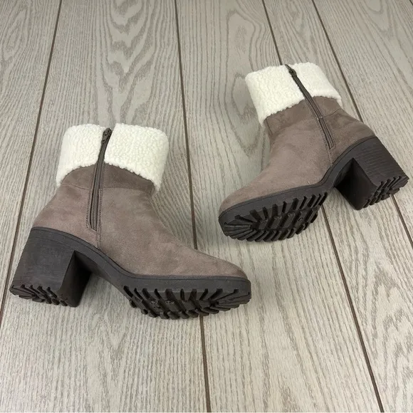 Olivia Miller Amy Women's Sherpa Cuff Ankle Boots 8.5 Sand (Tan/Taupe) $99