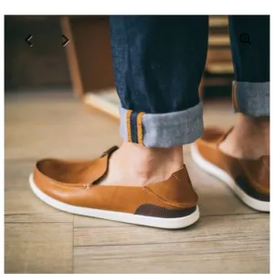 Olukai “Kakaha” 9M premium full grain Leather men’s slip on loafers w/drop heel