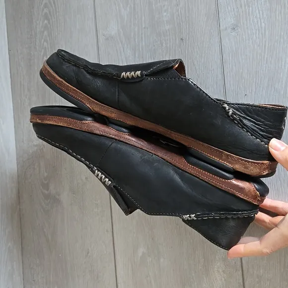 OluKai Men's Moloa Black Leather Loafers Slip On Shoes Sz 10