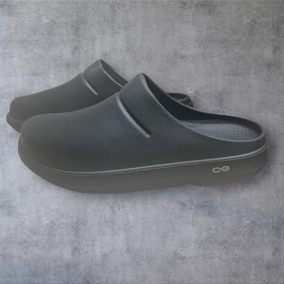 Oofos Black Oocloog Unisex Womens 12 Mens 10 Beach Comfort Slip On Slides Cruise