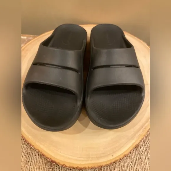 Oofos OOahh Sport Slide Mens Sz 5 Womens 7 Black Oofoam Arch Support Sandals