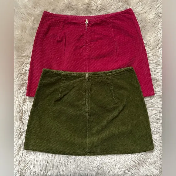 PAIR (2) BENETTON mini skirt