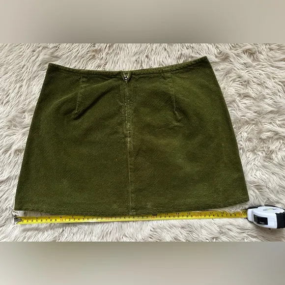 PAIR (2) BENETTON mini skirt