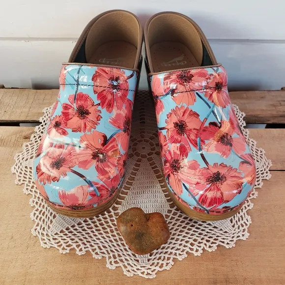 Poppy Dansko Pro Honey Clog Floral Blue Orange Patent Leather Boho Cottage 37 39