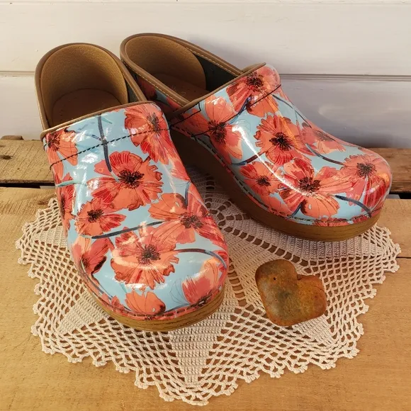 Poppy Dansko Pro Honey Clog Floral Blue Orange Patent Leather Boho Cottage 37 39