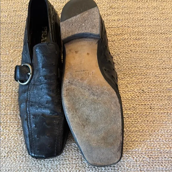 Prada Men's Black Leather Loafers size 9.5european size on the shoe’s ostrich