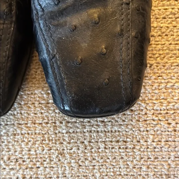 Prada Men's Black Leather Loafers size 9.5european size on the shoe’s ostrich