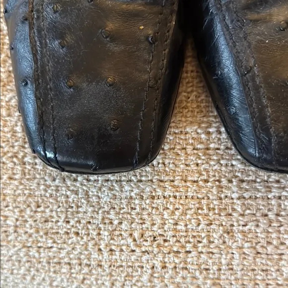 Prada Men's Black Leather Loafers size 9.5european size on the shoe’s ostrich