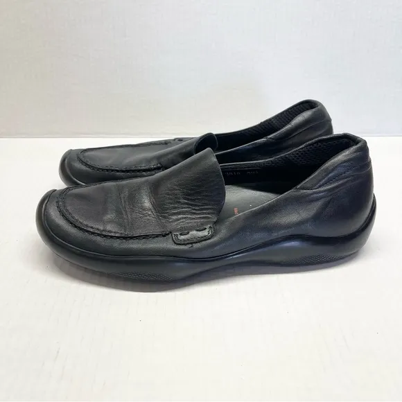 Prada Women’s Black Leather Loafers Size 39.5