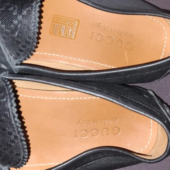 Pre-owned Gucci Men's Black Loafers